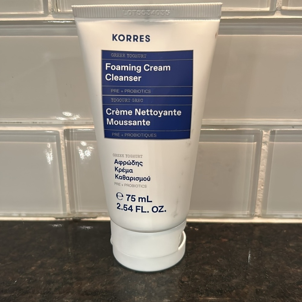 KORRES Greek Yoghurt Foaming Cream Cleanser NEW